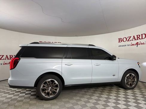 Used 2025 Ford Expedition Max King Ranch AWD/4WD image 9