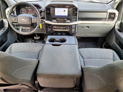 Used 2021 Ford F150 XLT image 15