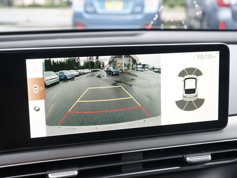 Used 2024 Genesis GV60 RWD image 24