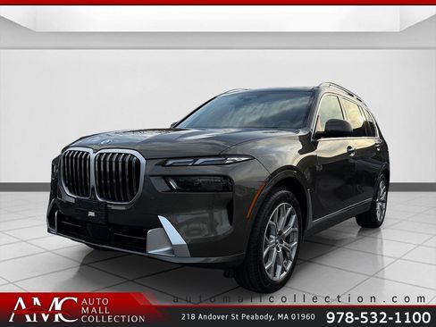Used 2024 BMW X7 xDrive40i AWD/4WD image 1