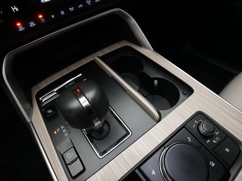 Used 2025 MAZDA CX-90 Plug-In Hybrid w/Premium Sport image 17