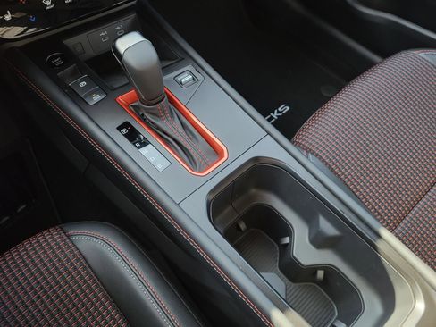 New 2026 Nissan Kicks SR image 22