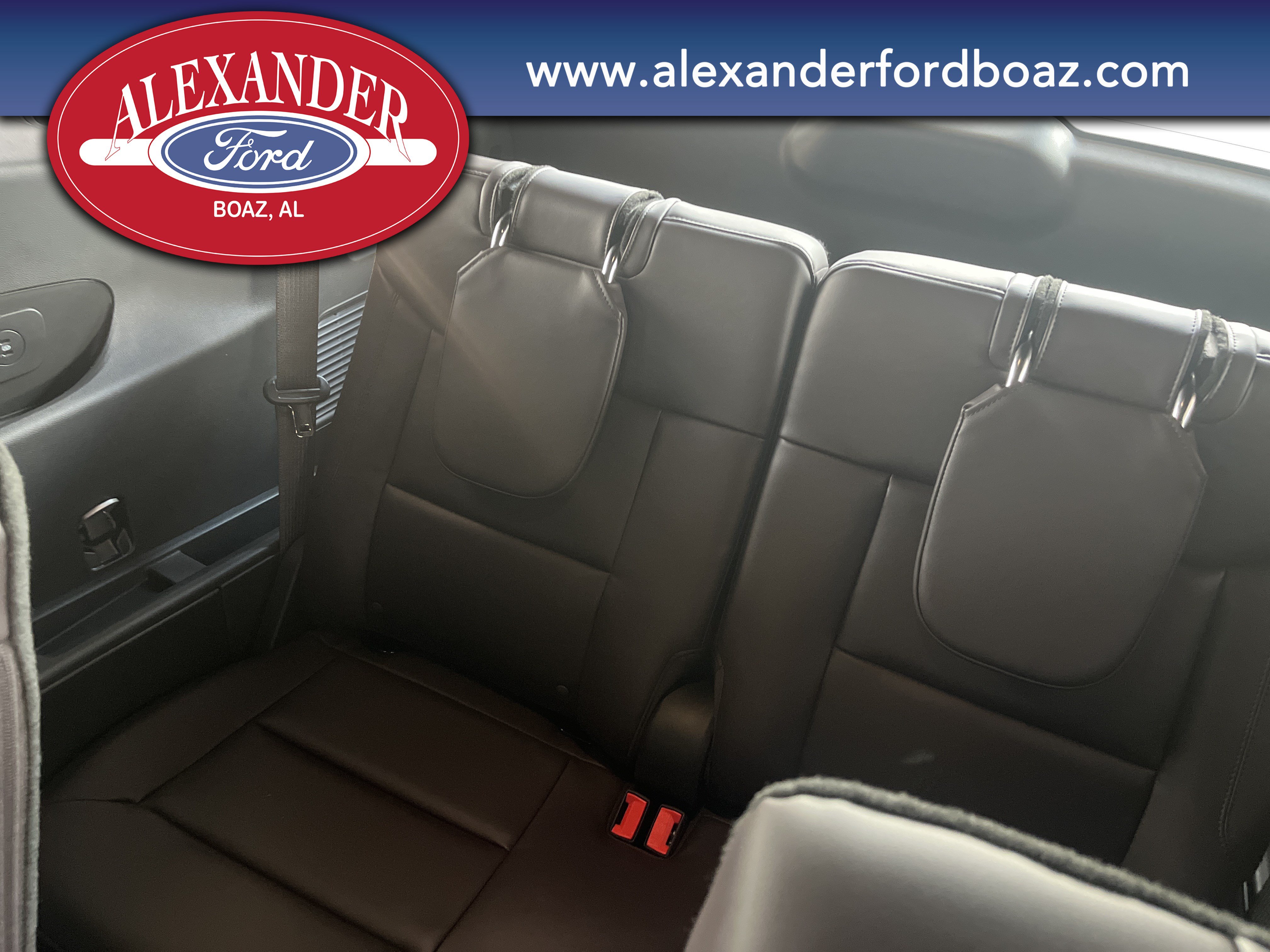 New 2027 Ford Explorer Platinum RWD image 19