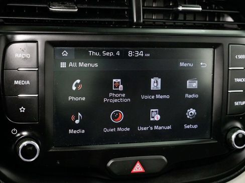 Used 2023 Kia Soul LX image 15