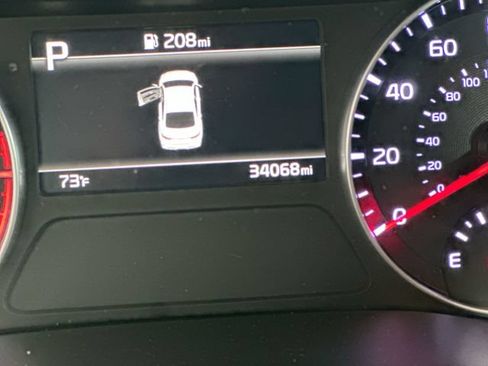 Certified 2023 Kia Forte LXS FWD image 12