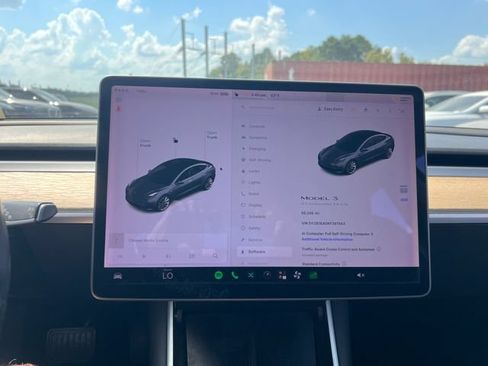 Used 2019 Tesla Model 3 Long Range RWD image 21