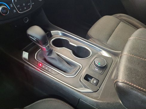 Used 2019 Chevrolet Traverse LT image 26