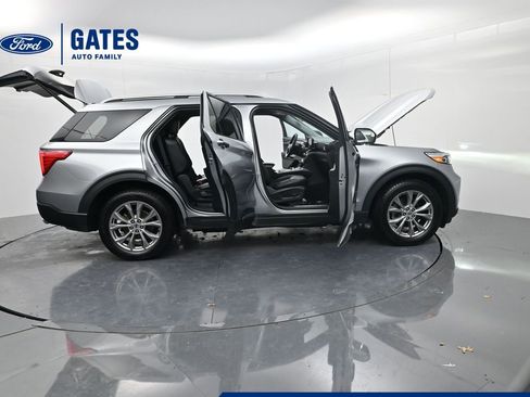 Used 2023 Ford Explorer Limited AWD/4WD image 63