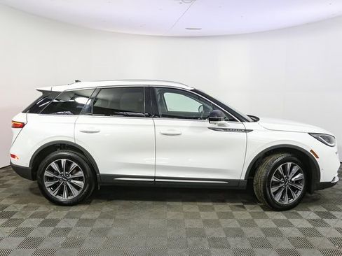 Used 2022 Lincoln Corsair Reserve w/ Elements Package image 13