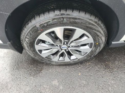 Used 2025 Subaru Outback Limited image 26