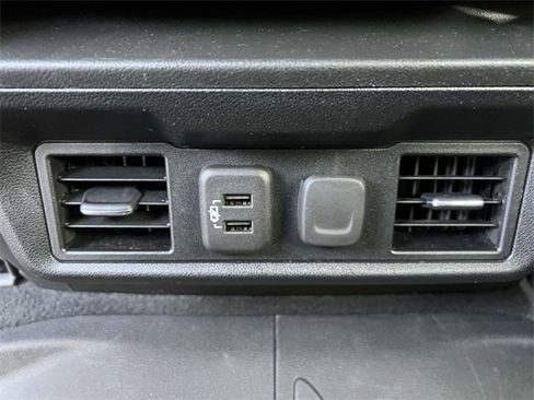 Certified 2022 Chevrolet Silverado 1500 LT image 15