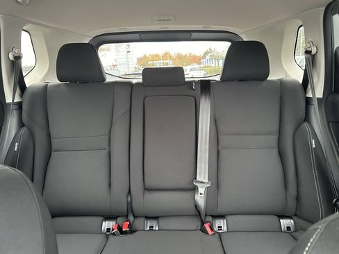 New 2025 Nissan Rogue S image 19