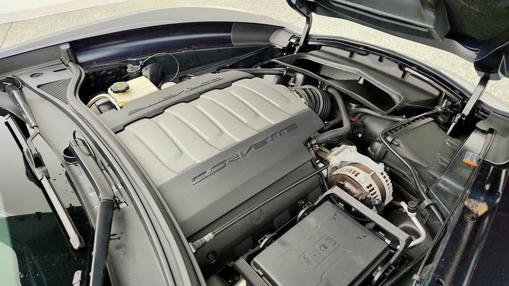 Used 2014 Chevrolet Corvette Stingray Coupe w/ 2LT Preferred Equipment Group RWD image 23