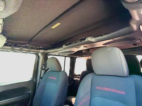 Used 2021 Jeep Wrangler Unlimited Rubicon AWD/4WD image 26
