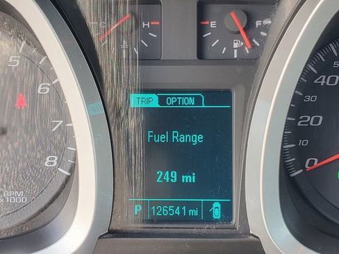 Used 2017 Chevrolet Equinox LT w/ Convenience Package FWD image 18