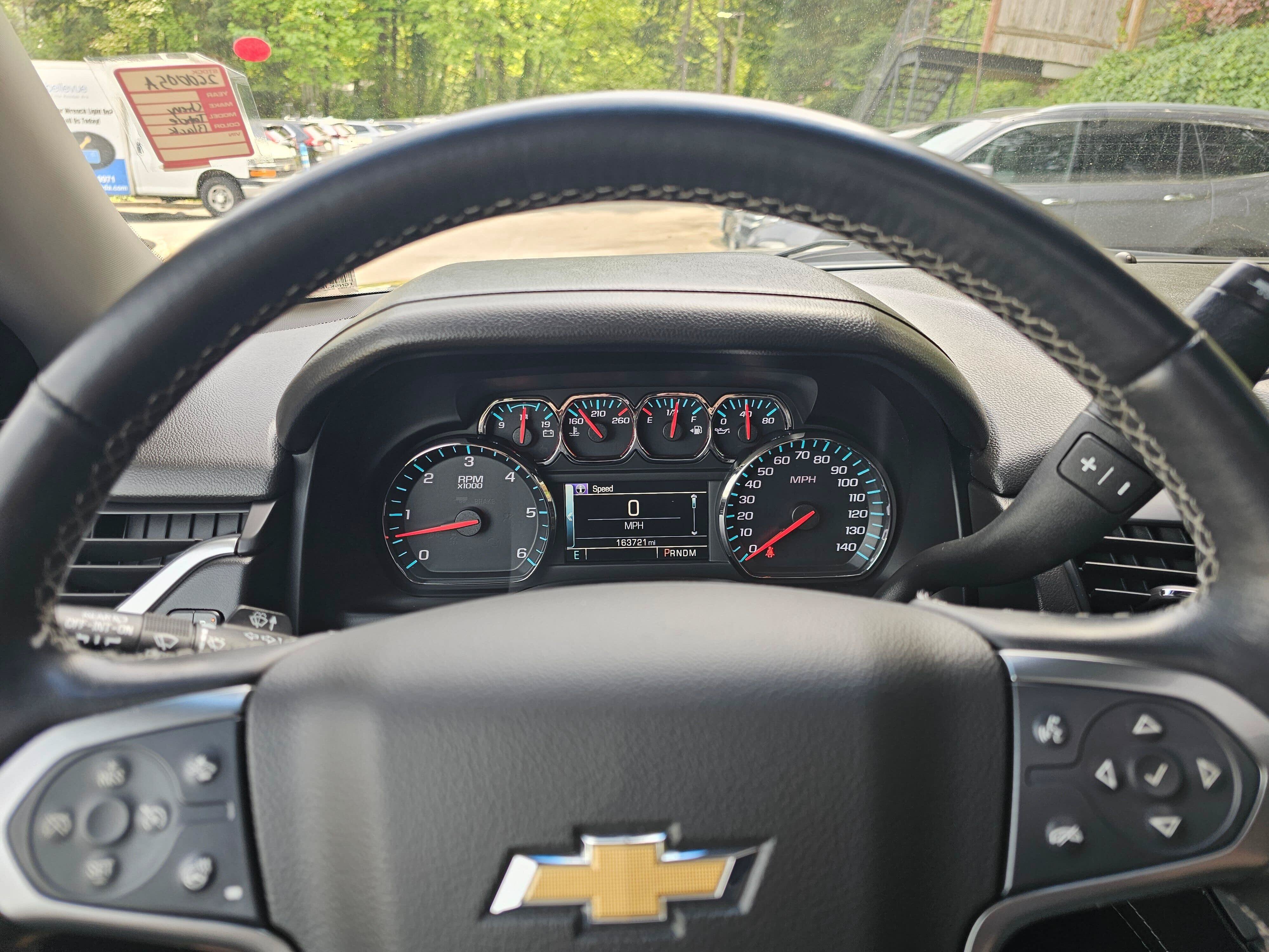 Used 2015 Chevrolet Suburban LT AWD/4WD image 25