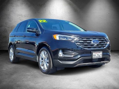 Used 2022 Ford Edge Titanium w/ Equipment Group 301A AWD/4WD image 2