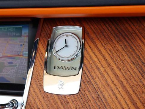 Certified 2016 Rolls-Royce Dawn RWD image 6