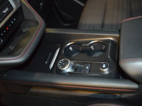 Used 2025 Ford Explorer ST-Line RWD image 20