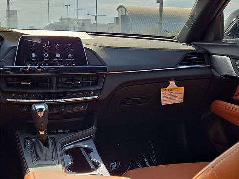 New 2025 Cadillac CT4 Premium Luxury image 19