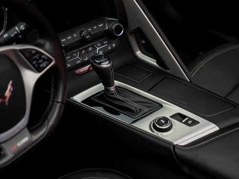 Used 2019 Chevrolet Corvette Z06 RWD image 54
