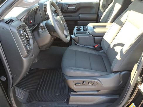 New 2026 Chevrolet Silverado 1500 Custom image 5