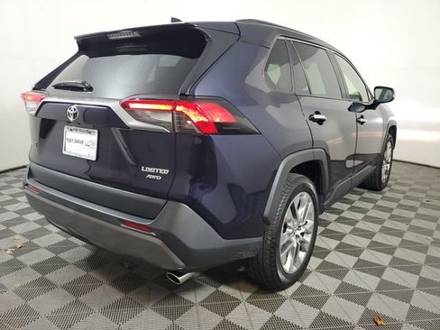 Used 2019 Toyota RAV4 Limited w/ Advanced Technology Package AWD/4WD image 6