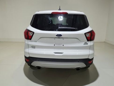 Used 2019 Ford Escape SE image 20