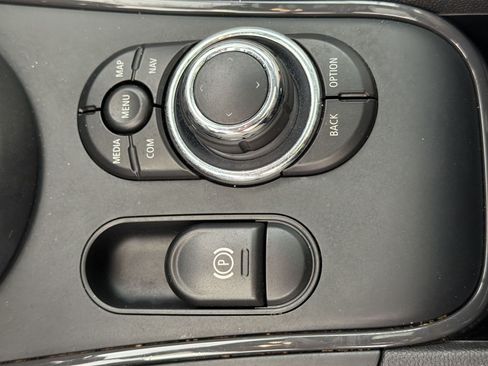 Used 2024 MINI Cooper Countryman S FWD image 34