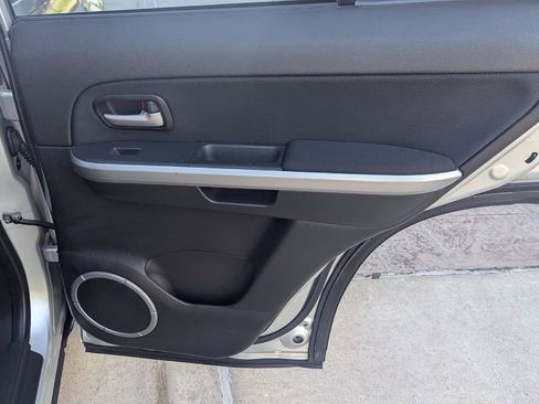 Used 2006 Suzuki Grand Vitara Premium image 18