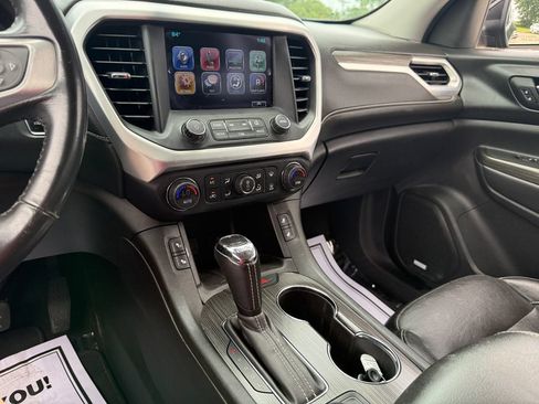 Used 2018 GMC Acadia SLT AWD/4WD image 30
