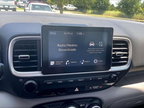 Used 2023 Hyundai Venue SEL FWD image 33