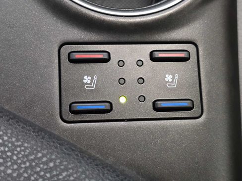 Certified 2023 Toyota Camry XLE w/ Navigation Package FWD image 19