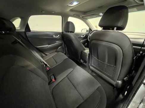Used 2023 Hyundai Kona SEL FWD image 12