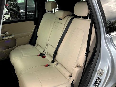 Certified 2026 Mercedes-Benz GLB 250 4MATIC image 13