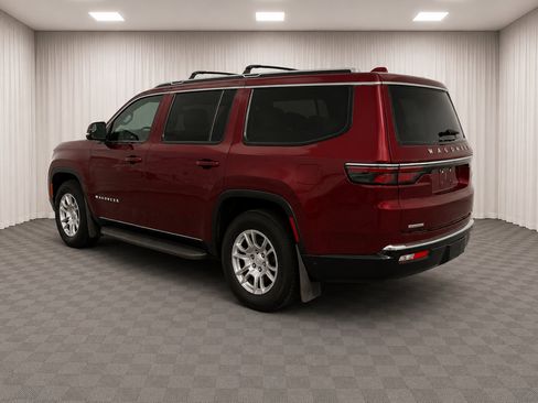 Used 2022 Jeep Wagoneer Series I w/ Convenience Group I AWD/4WD image 5