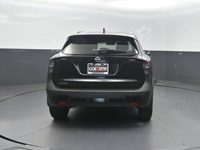 Used 2026 Nissan Kicks SV FWD image 24