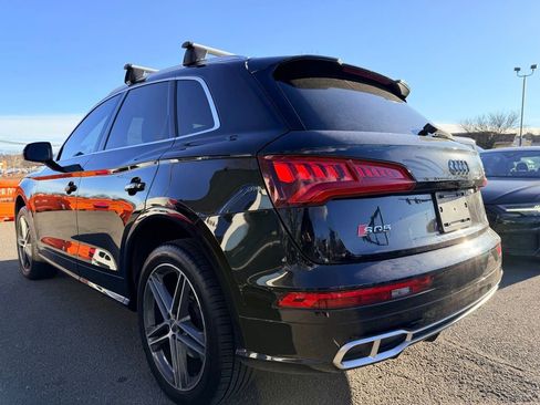 Used 2018 Audi SQ5 Prestige w/ Prestige Package image 3