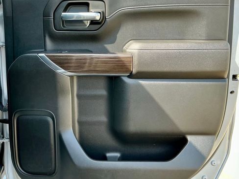 Used 2021 Chevrolet Silverado 1500 LT w/ Texas Edition Plus image 25