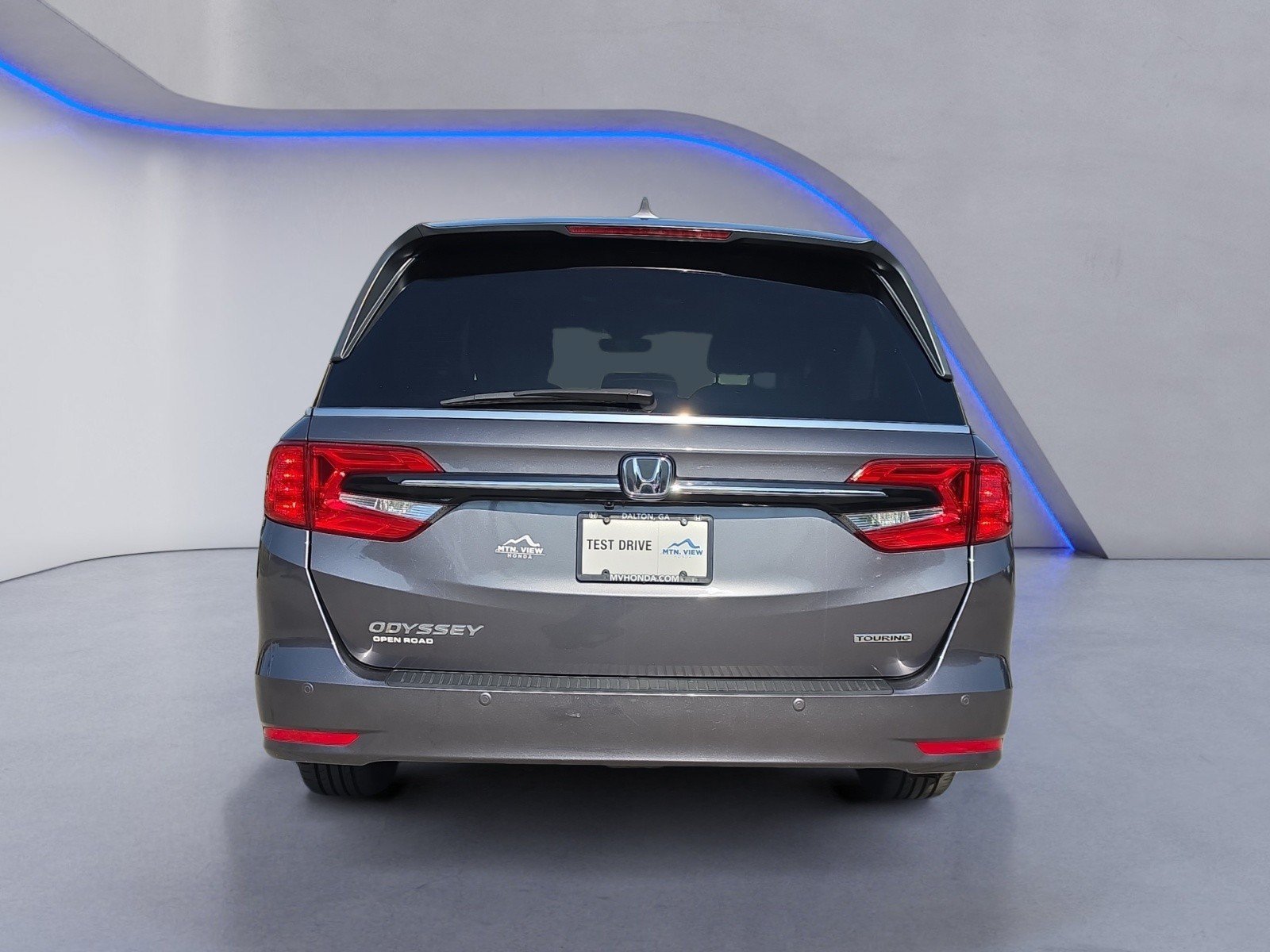 Used 2023 Honda Odyssey Touring image 4