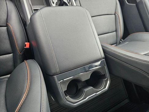 New 2026 Ford F250 Lariat w/ Black Appearance Package image 25