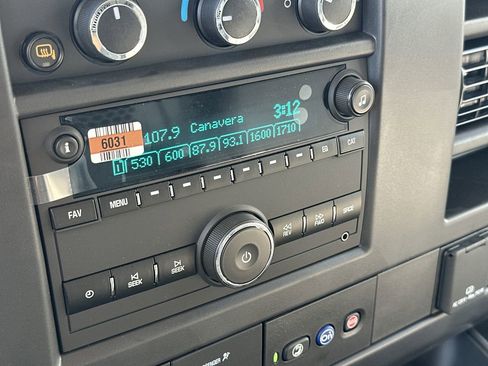 New 2025 GMC Savana 2500 Extended w/ Driver Convenience Package image 16