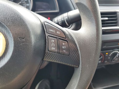 Used 2016 MAZDA MAZDA3 i Sport image 26