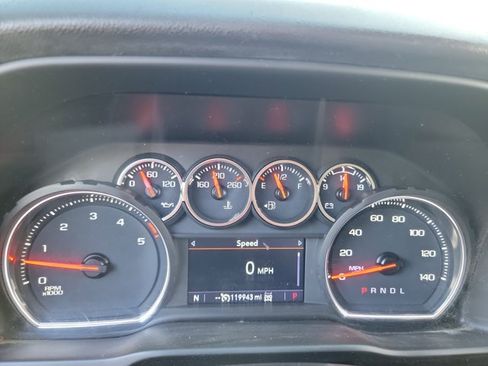 Used 2021 Chevrolet Silverado 2500 LT w/ Fleet Comfort Package AWD/4WD image 16