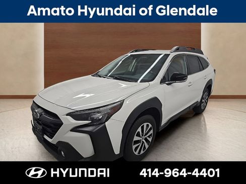 Used 2023 Subaru Outback Premium AWD/4WD image 6