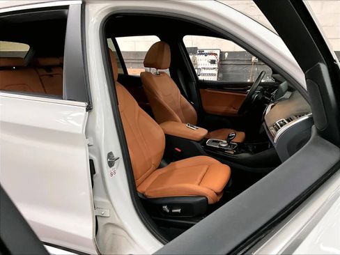 Used 2023 BMW X3 xDrive30i w/ Convenience Package w/ZPA image 9