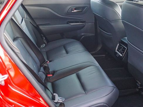 Used 2025 Toyota Crown Signia XLE image 14