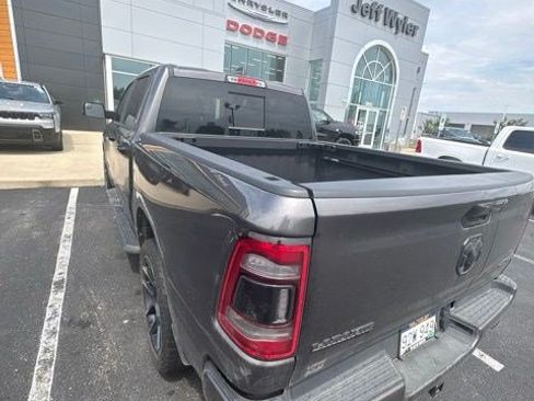 Used 2023 RAM 1500 Laramie AWD/4WD image 9