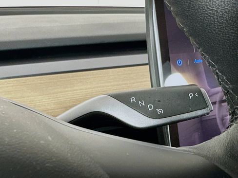 Used 2023 Tesla Model 3 Standard Range RWD image 23