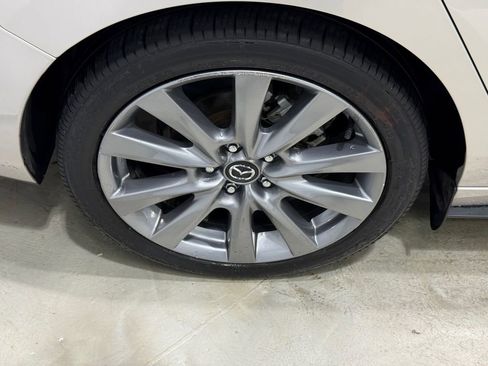 Used 2024 MAZDA MAZDA3 s image 8